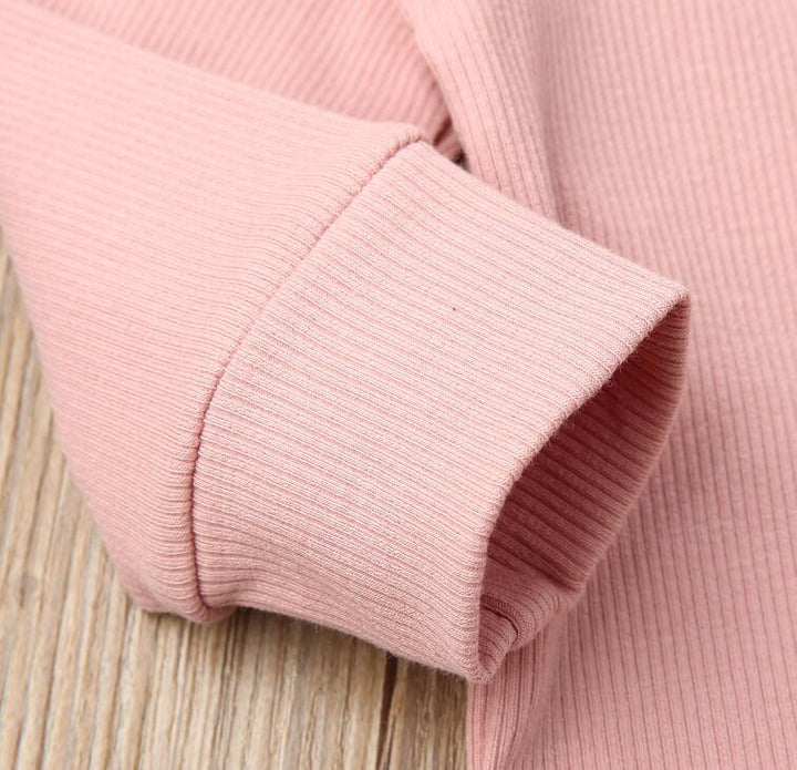 CONJUNTO ROSADO PANTALON Y CAMISETA 