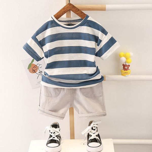 CONJUNTO CAMISETA RAYAS AZULES Y SHORT