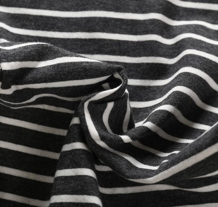 ENTERIZO CORTO GRIS OSCURO RAYAS
